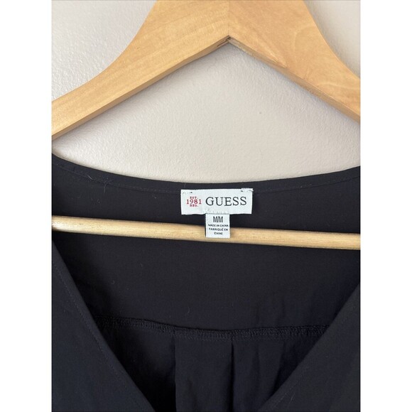 GUESS Women’s Black Romper Size M Rolled Sleeve Gold Zip Front One Piece - Picture 3 of 7